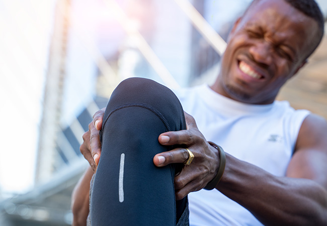 Physical Therapy Can Help You Resolve Unwanted Knee Pain